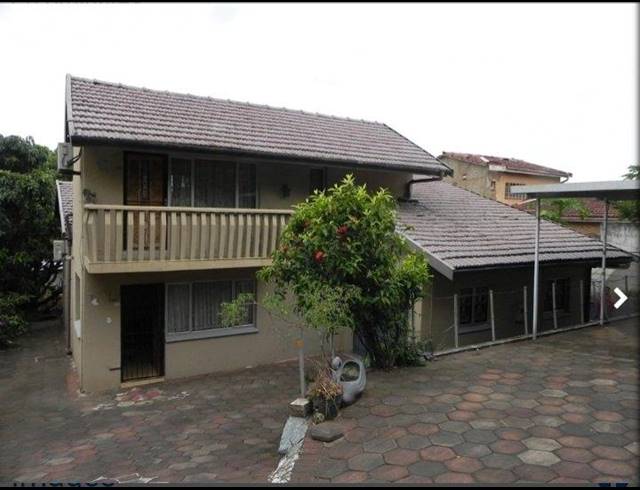 5 BEDROOM HOUSE FOR SALE IN LOTUSVILLE